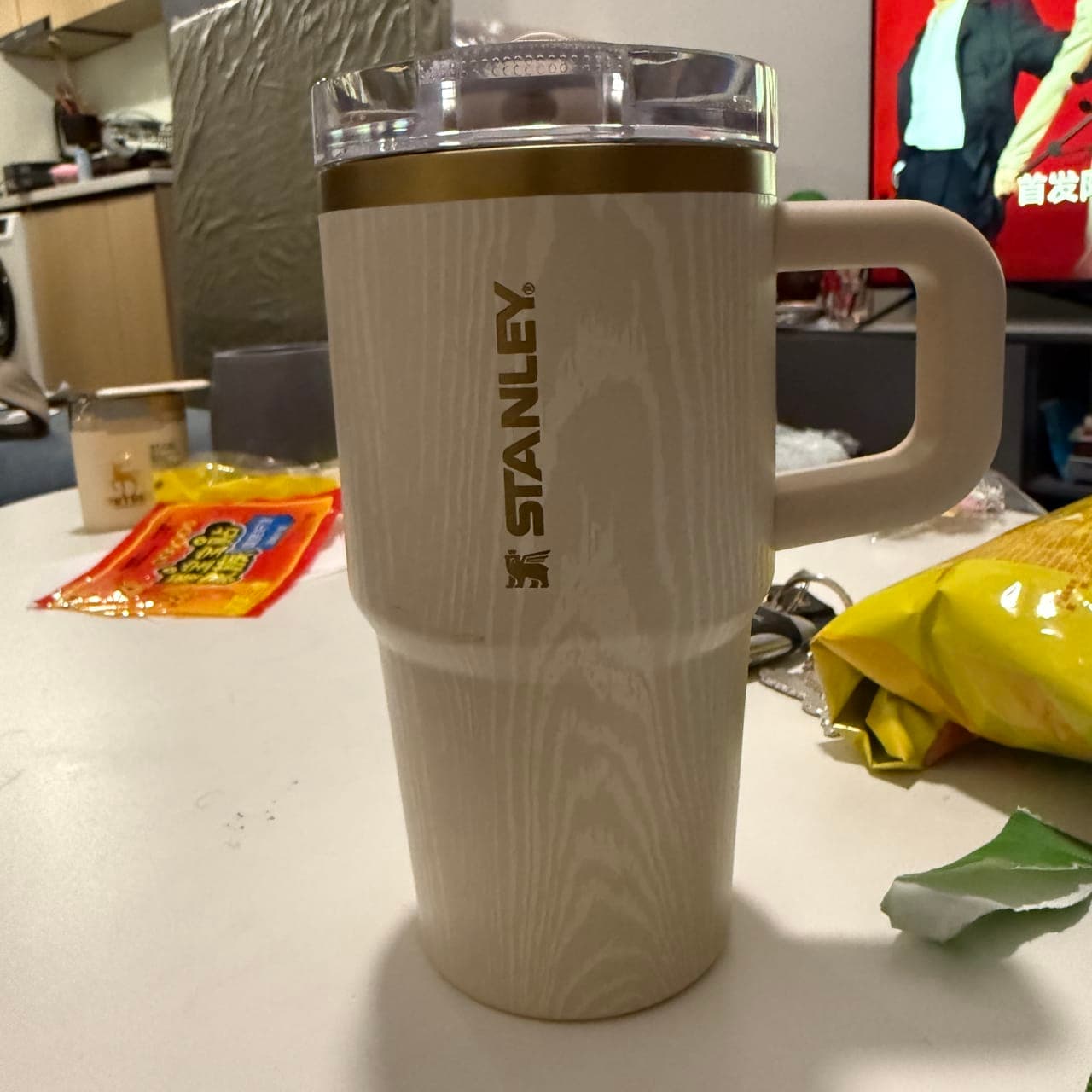 stanley-cup-new-1764161786099